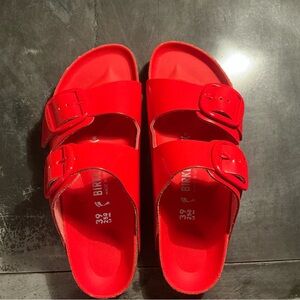 Birkenstock Arizona Big Buckle Red Patent Leather Sandals EU39